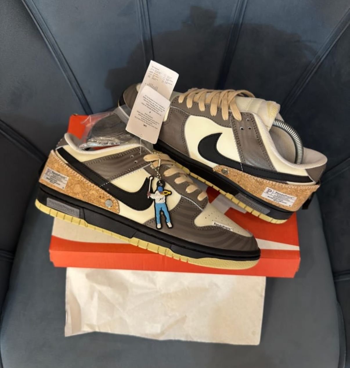 Nike SB Dunk Low Pro OG QS “Panda Pigeon” image 3